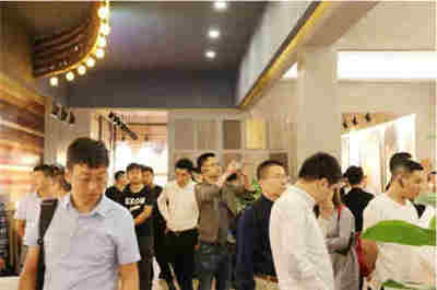 “聚焦新合作 共赢新未来” 兔宝宝·土巴兔战略合作正式签约